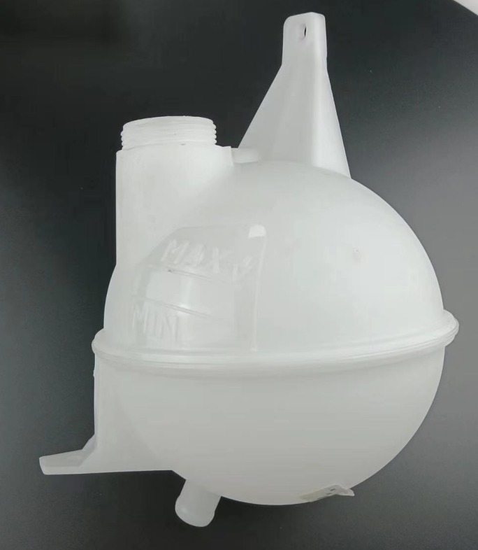 6C11-8K218-AC Auto Parts Auxiliary Water Tank Ford Transit V348 2.4 / 2.2