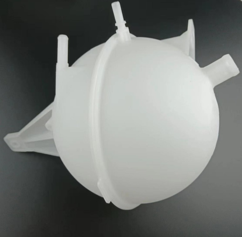 6C11-8K218-AC Auto Parts Auxiliary Water Tank Ford Transit V348 2.4 / 2.2