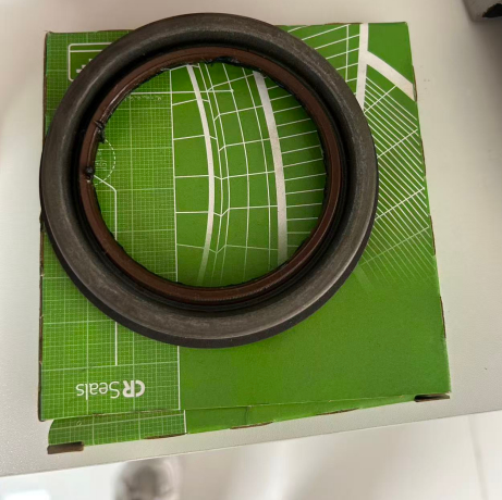 OEM-grade Ford Transit Rear Wheel Seal with 73 mm Inner Diameter and 99/105.3 mm Outer Diameters for Heavy-duty Vans