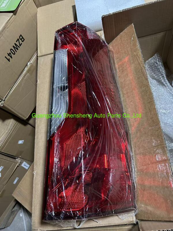 OEM Mercedes Benz Sprinter 906 Tail Light with Durable Lens Materials and Weather Resistant Design